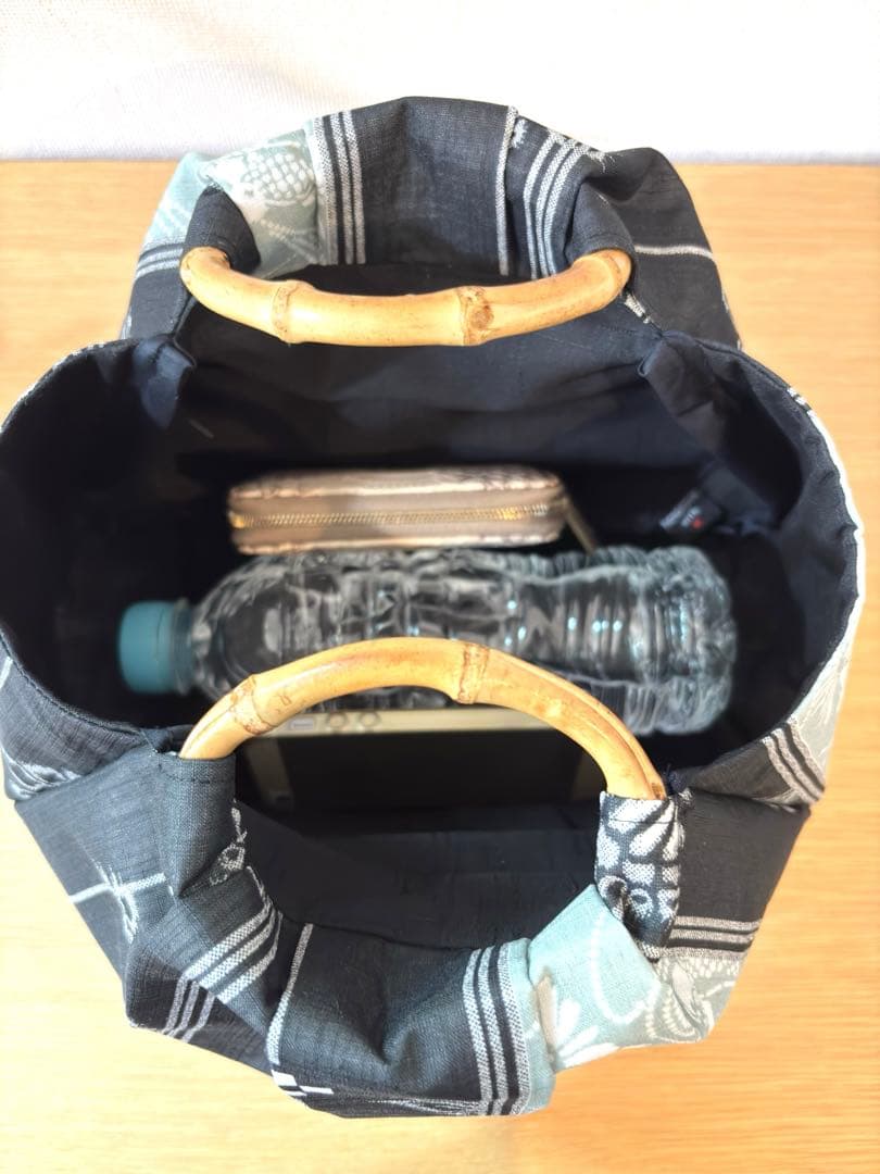 和装バック着物バック琉球柄　蝶と鯉みんさー柄（黒グレー）　入学卒業結婚七五三振袖