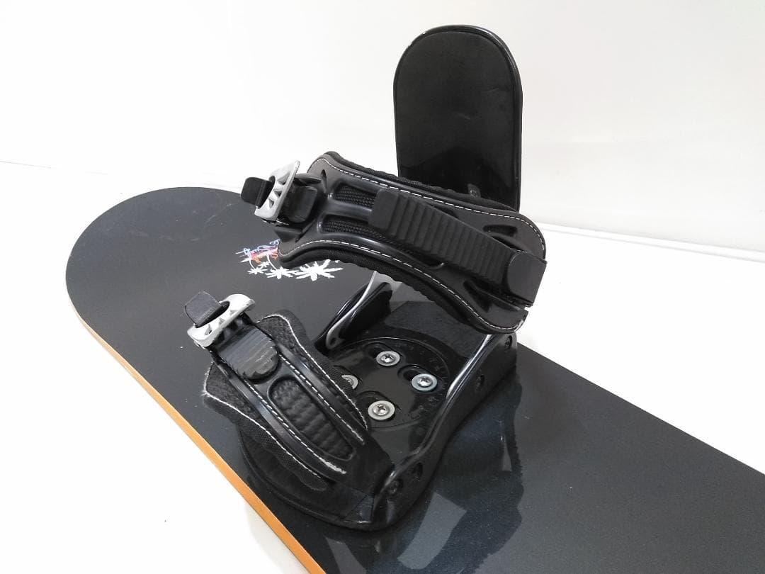 激安！ コスミックサーフ 142cm レディース スノーボード3点セット△