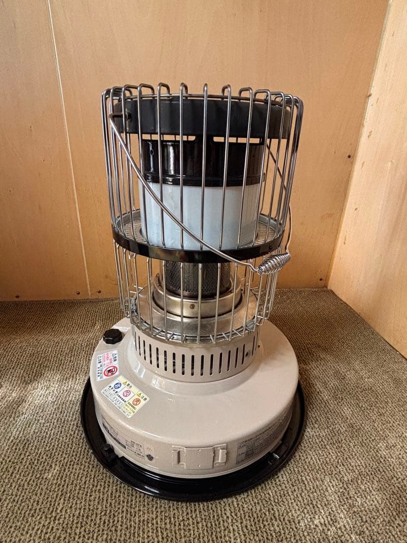 トヨトミ石油ストーブ　KR-47A 21年製