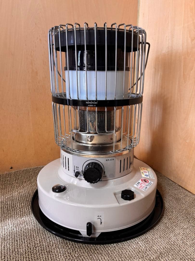 トヨトミ石油ストーブ　KR-47A 21年製