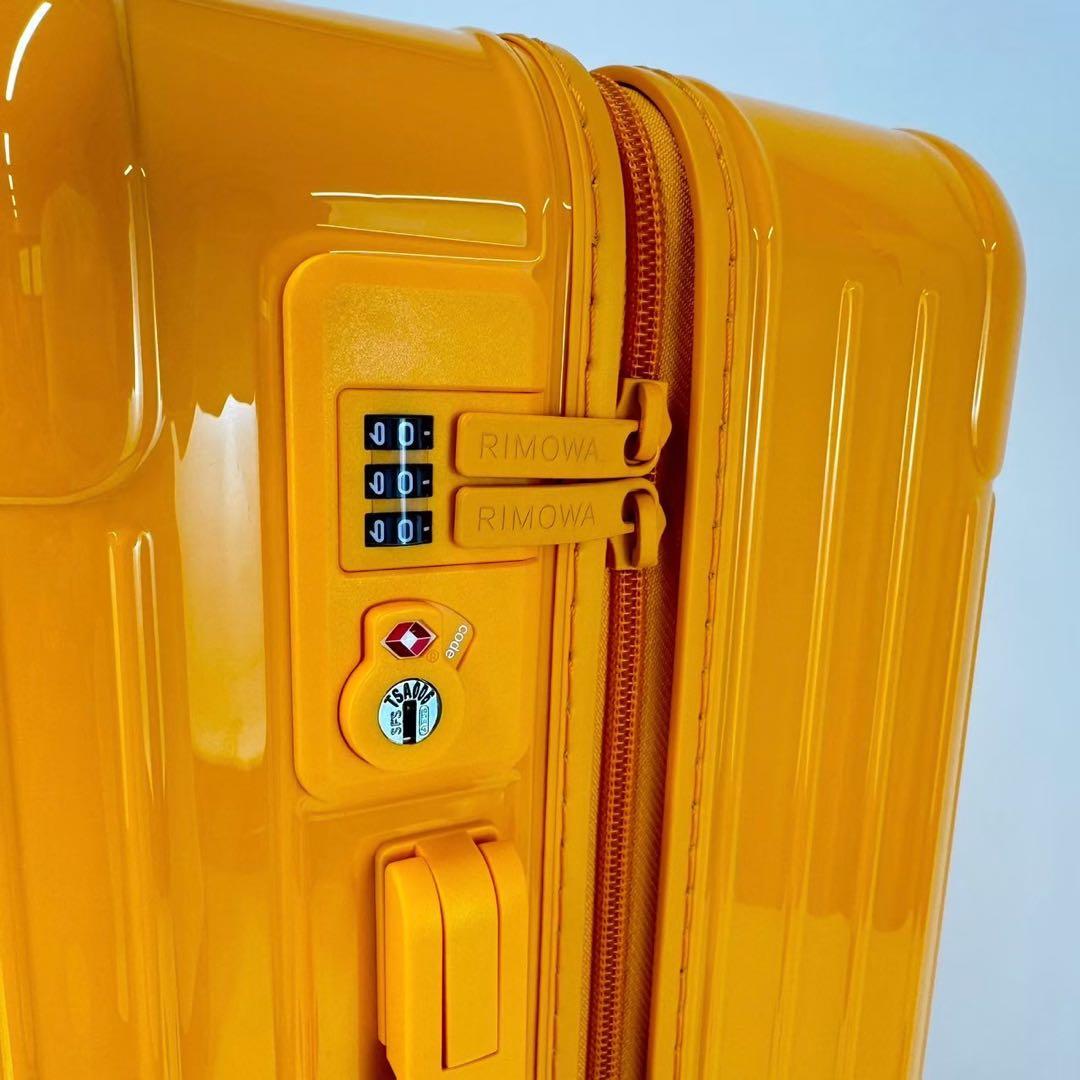 新品　RIMOWA リモワ　エッセンシャル キャビン 36L マンゴー　黄色