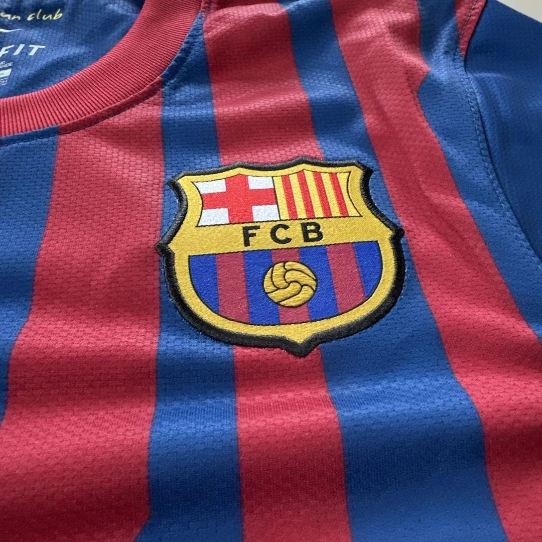 NIKE バルセロナ　AUTHENTIC ユニフォーム　S イニエスタ　8