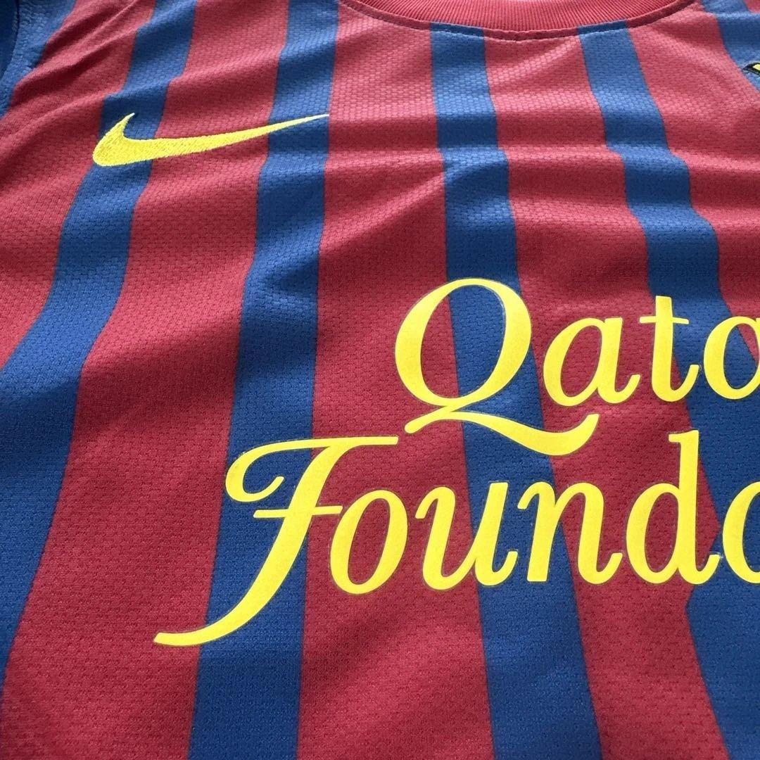 NIKE バルセロナ　AUTHENTIC ユニフォーム　S イニエスタ　8