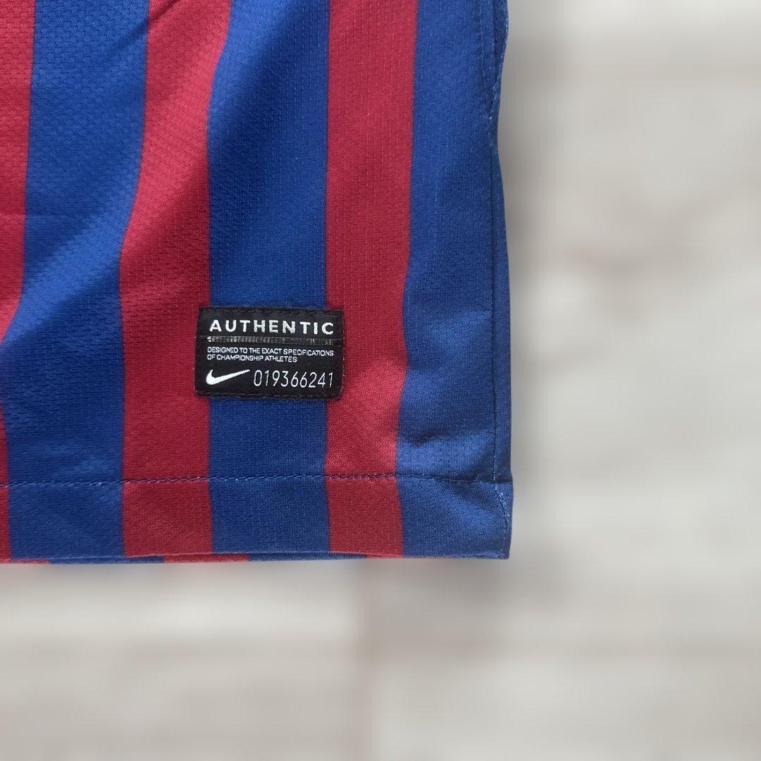 NIKE バルセロナ　AUTHENTIC ユニフォーム　S イニエスタ　8