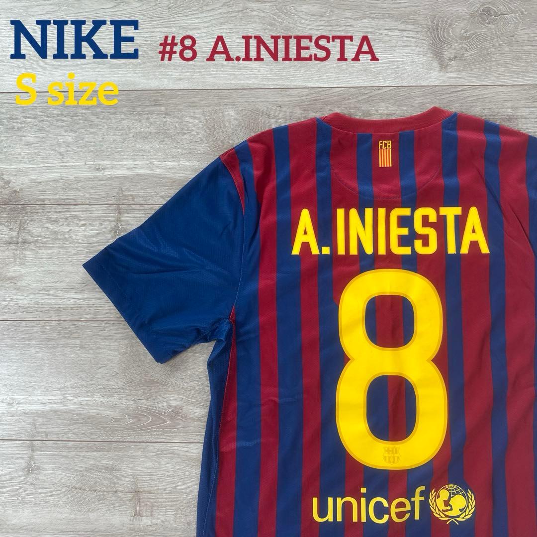 NIKE バルセロナ　AUTHENTIC ユニフォーム　S イニエスタ　8