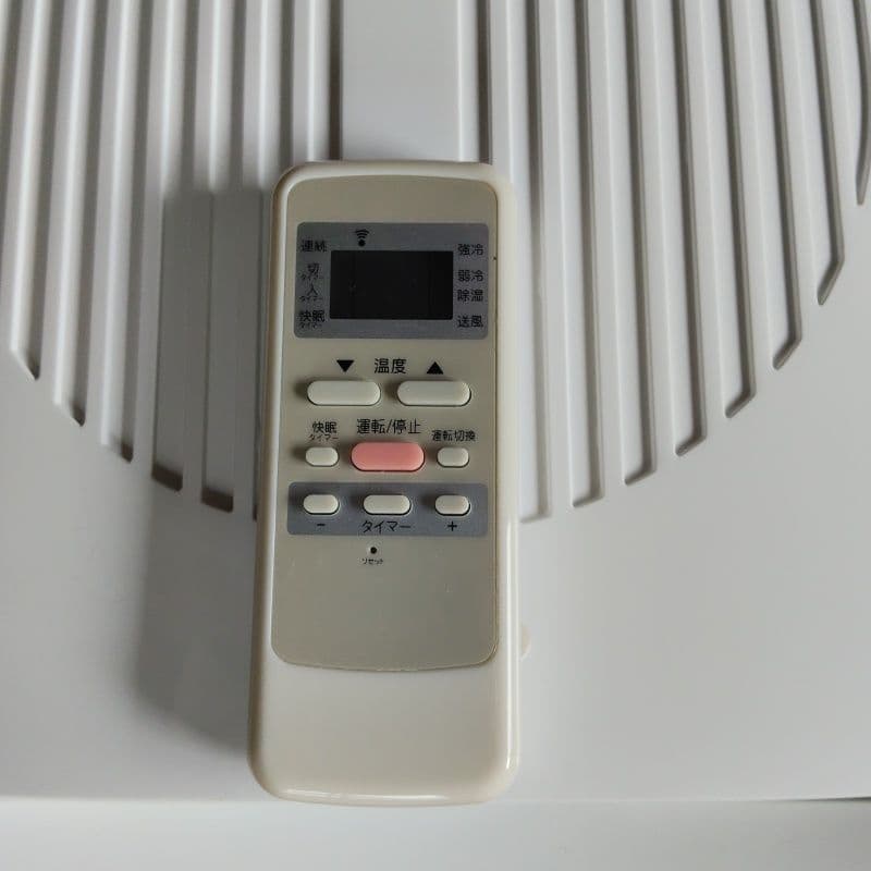 KOIZUMI 窓用エアコン　中古　引取り限定　 KAW-1683