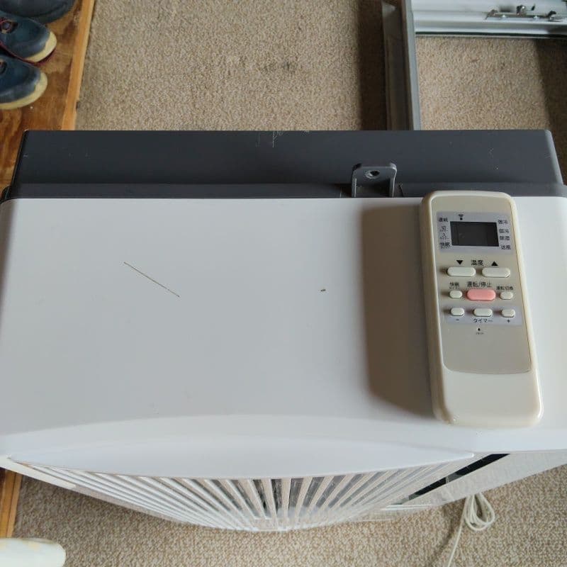 KOIZUMI 窓用エアコン　中古　引取り限定　 KAW-1683