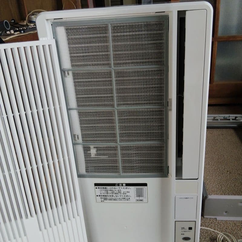 KOIZUMI 窓用エアコン　中古　引取り限定　 KAW-1683