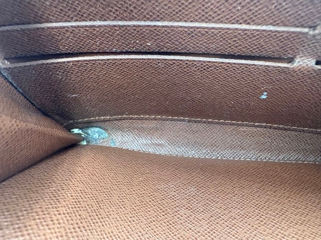 ルイヴィトン モノグラム　長財布ジッピーウォレット　ラウンドファスナー