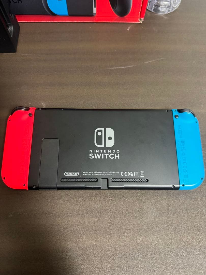 Nintendo Switch 赤/青 本体　周辺機器付属