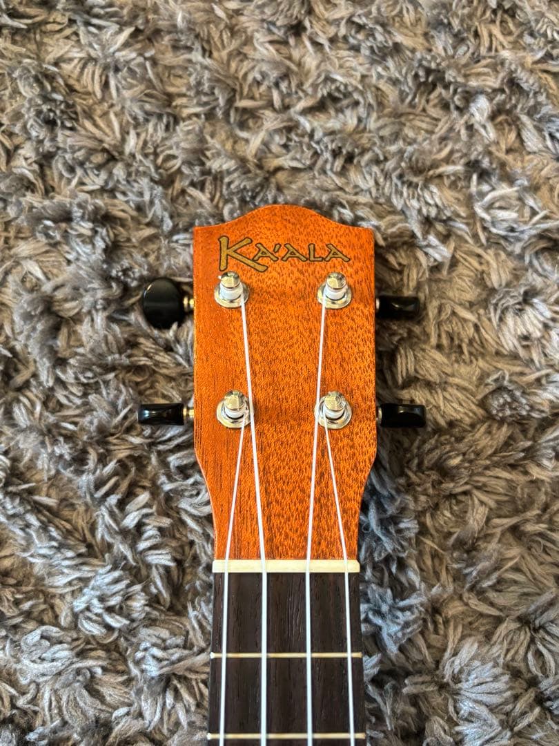 ウクレレ　KAALA KU7S 美品 おまけ付き