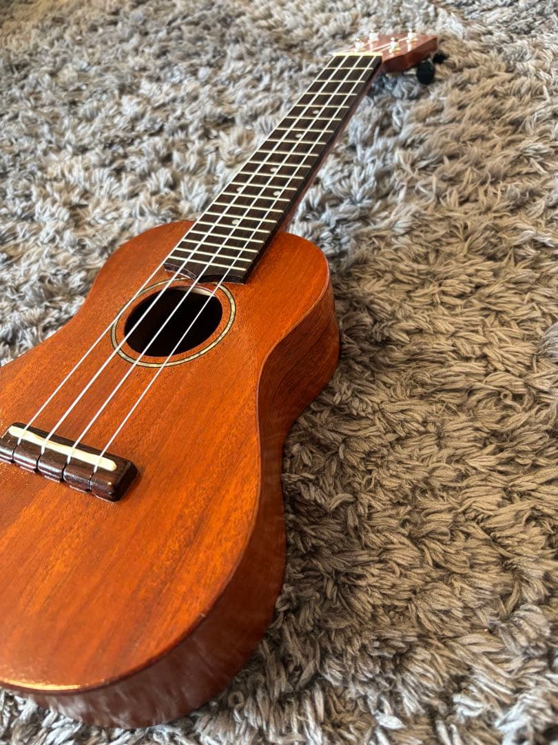 ウクレレ　KAALA KU7S 美品 おまけ付き