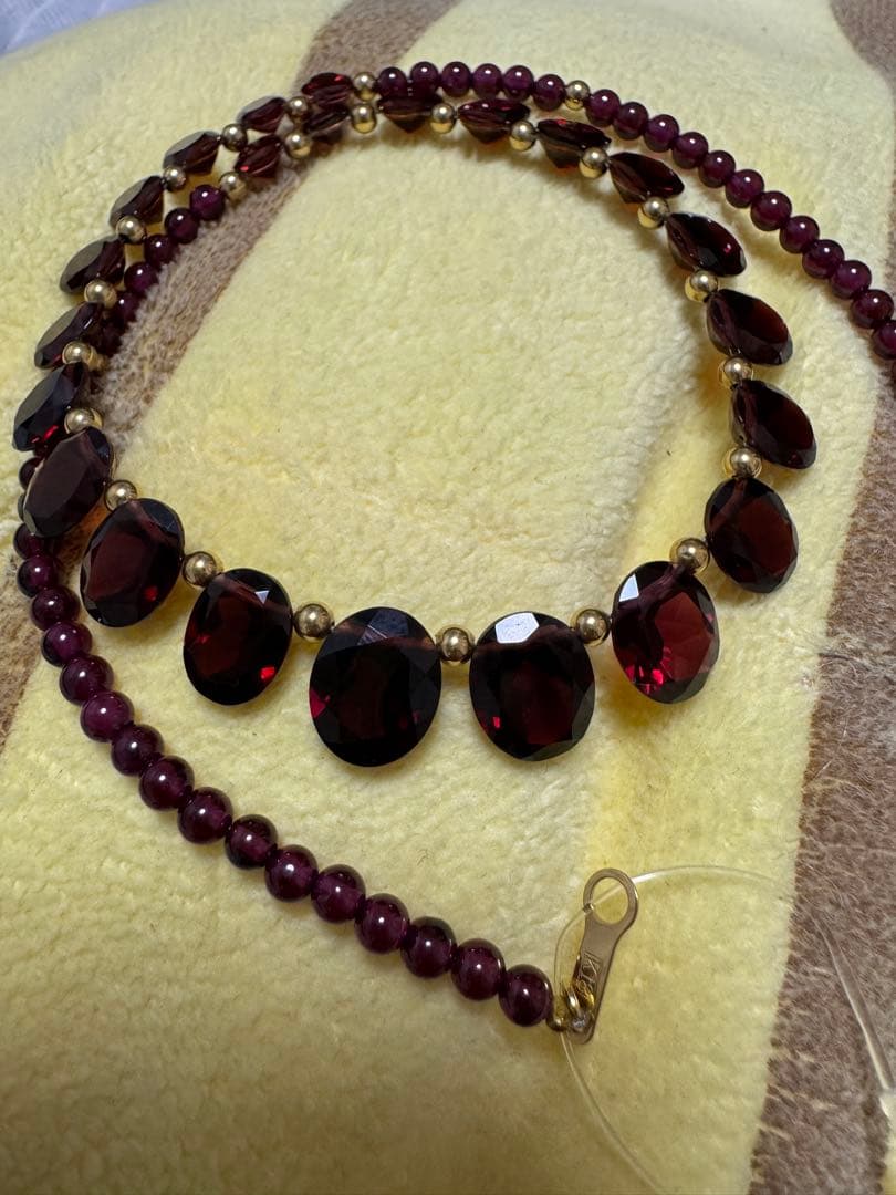 K18 天然ガーネットネックレスとピアスセット