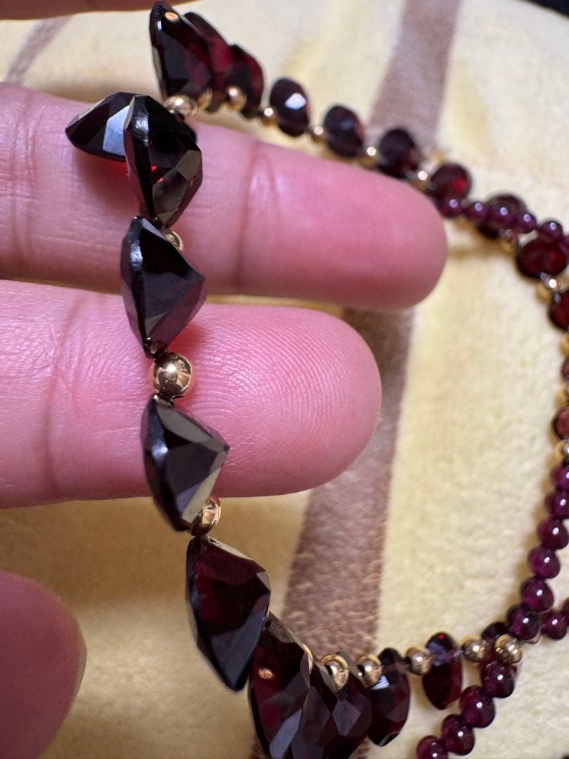 K18 天然ガーネットネックレスとピアスセット
