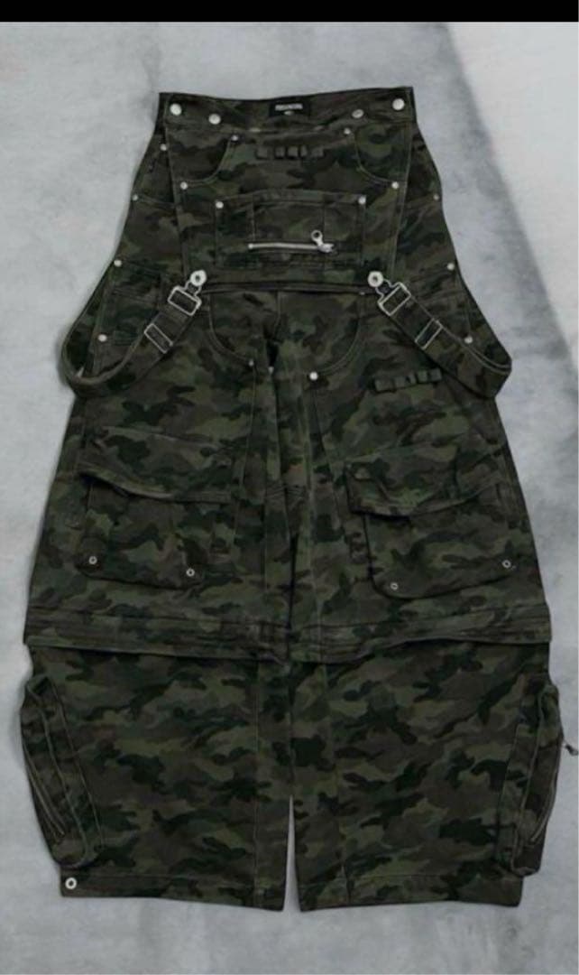 迷彩 カーゴパンツ サスペンダー付きpersonsoul