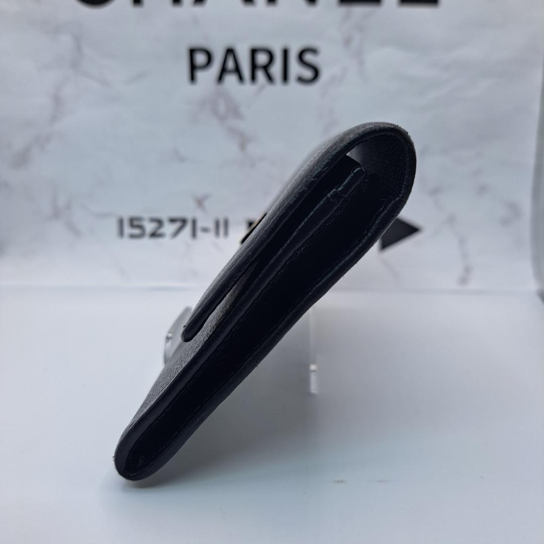 レア　CHANEL　ココボタン　コンパクト　ブラック　 二つ折り財布　財布