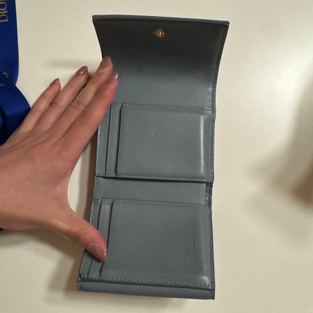 箱付きChristian Dior Lady Dior Lotus ウォレット