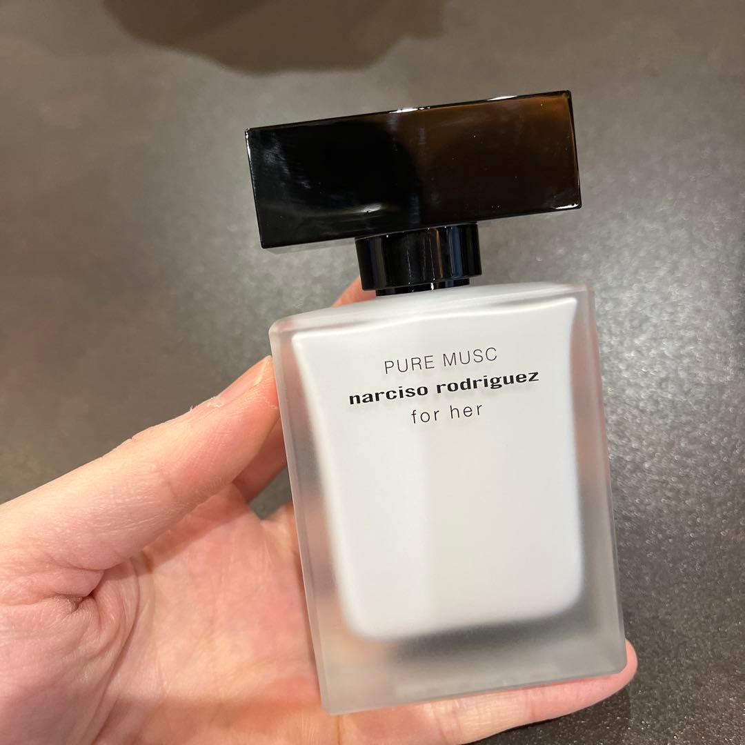 narciso rodriguez 30ml ナルシソロドリゲス　ピュアムスク