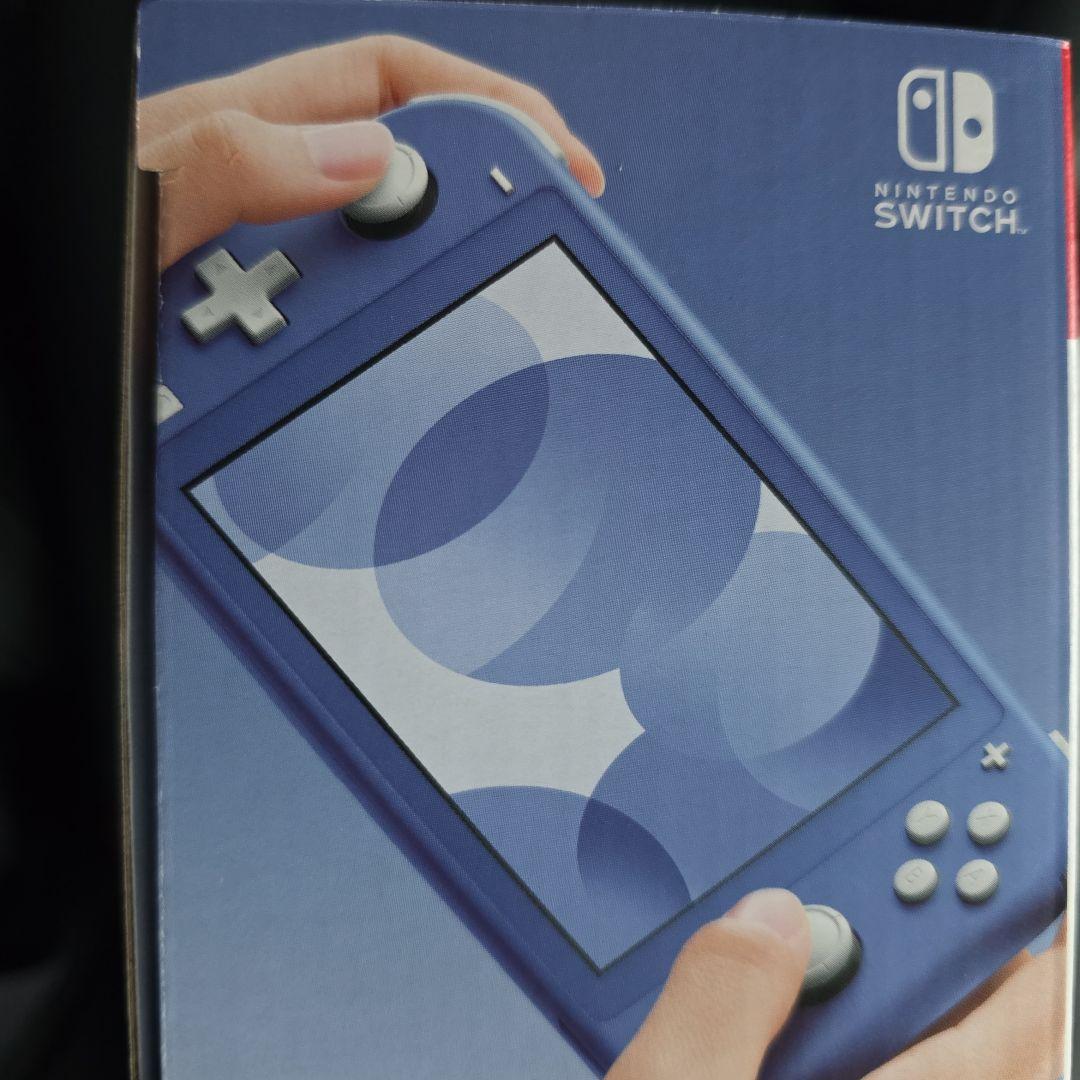 新品未使用　Nintendo Switch Lite 　スイッチ　ライトし