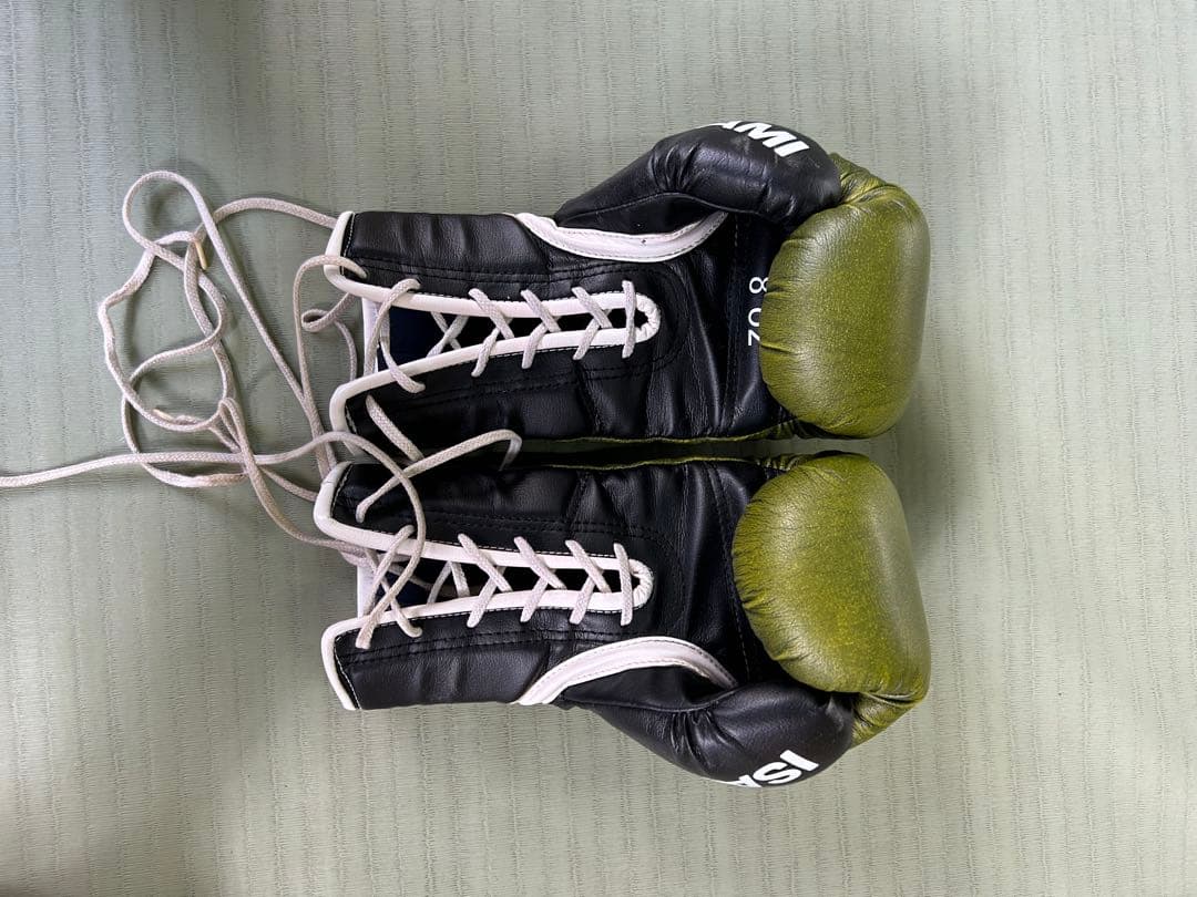 RIZIN ボクシンググローブ 8oz レースアップ