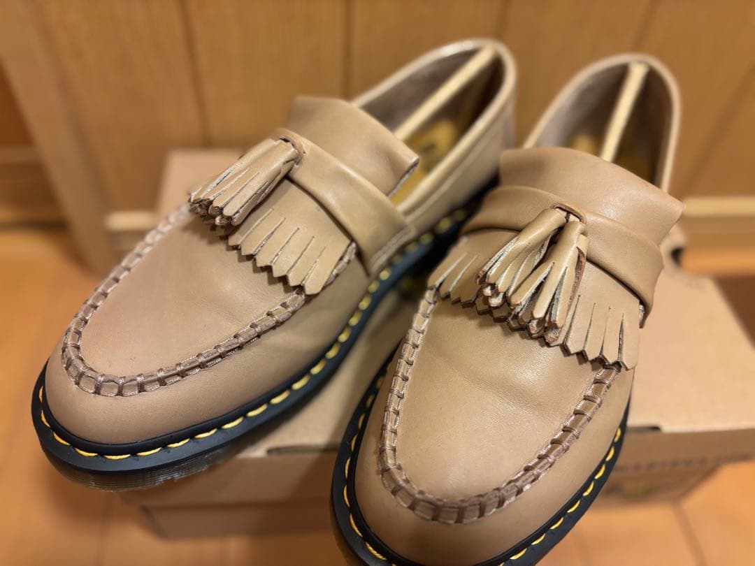 Dr. Martens ADRIAN タッセルローファー UK9 YSベージュ