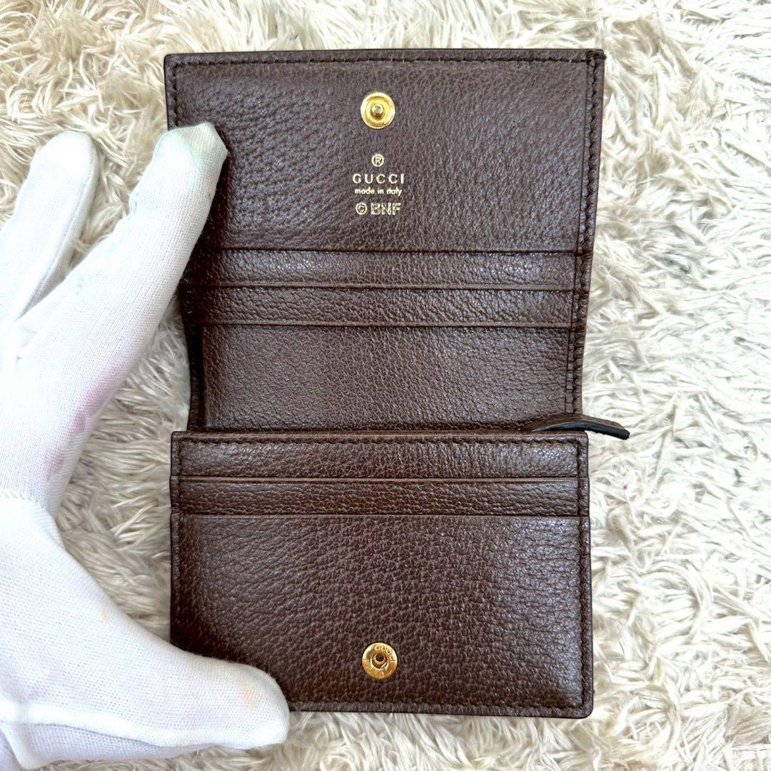 【美品】グッチ 二つ折り財布 ベージュ スプリーム ばにゃにゃ GG柄