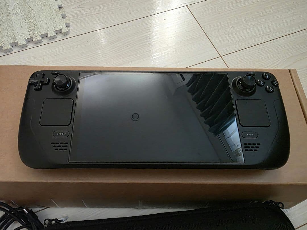Valve Steam Deck　512gb OLED