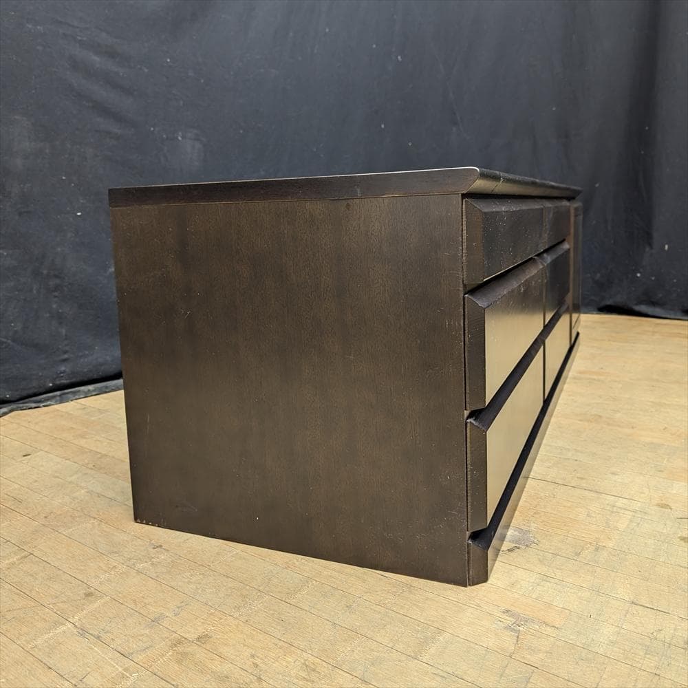 カリモク　ローボード　ローチェスト　リビングボード　サイドボード　収納　ドロワー