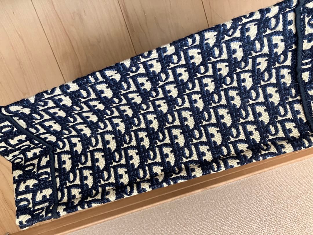 ブックトート ミディアム ネイビー