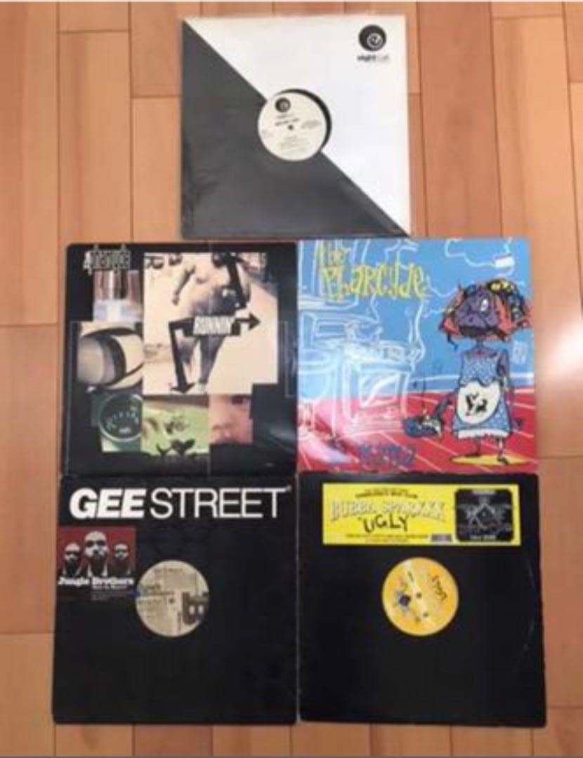 HIP HOP レコード　50枚+ [名盤/レア盤]おまけ付き