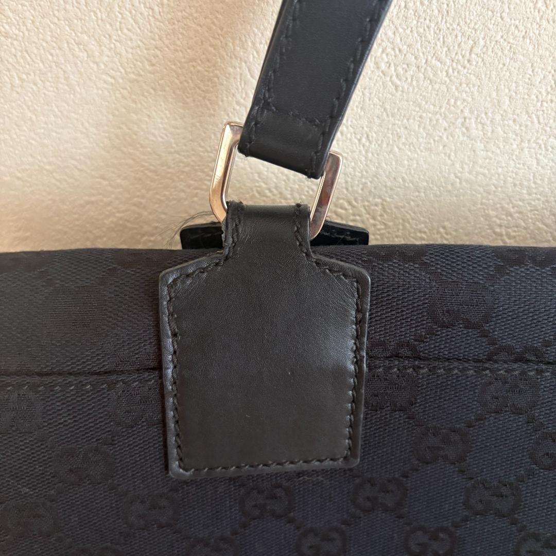 【値下げ】GUCCI ブラック ビジネスバッグ