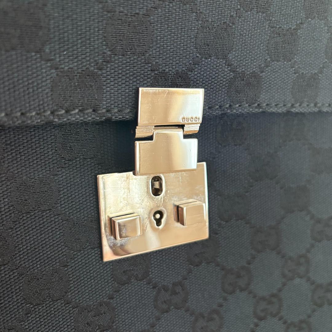 【値下げ】GUCCI ブラック ビジネスバッグ