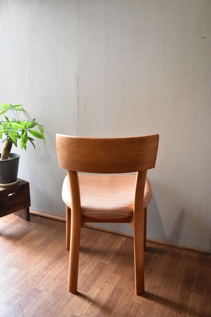 日進木工 オーバル ダイニングチェア