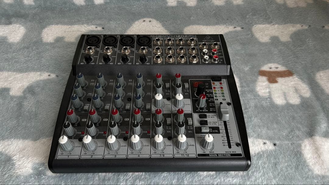 ベリンガー　XENYX 1202FX アナログミキサー 12ch