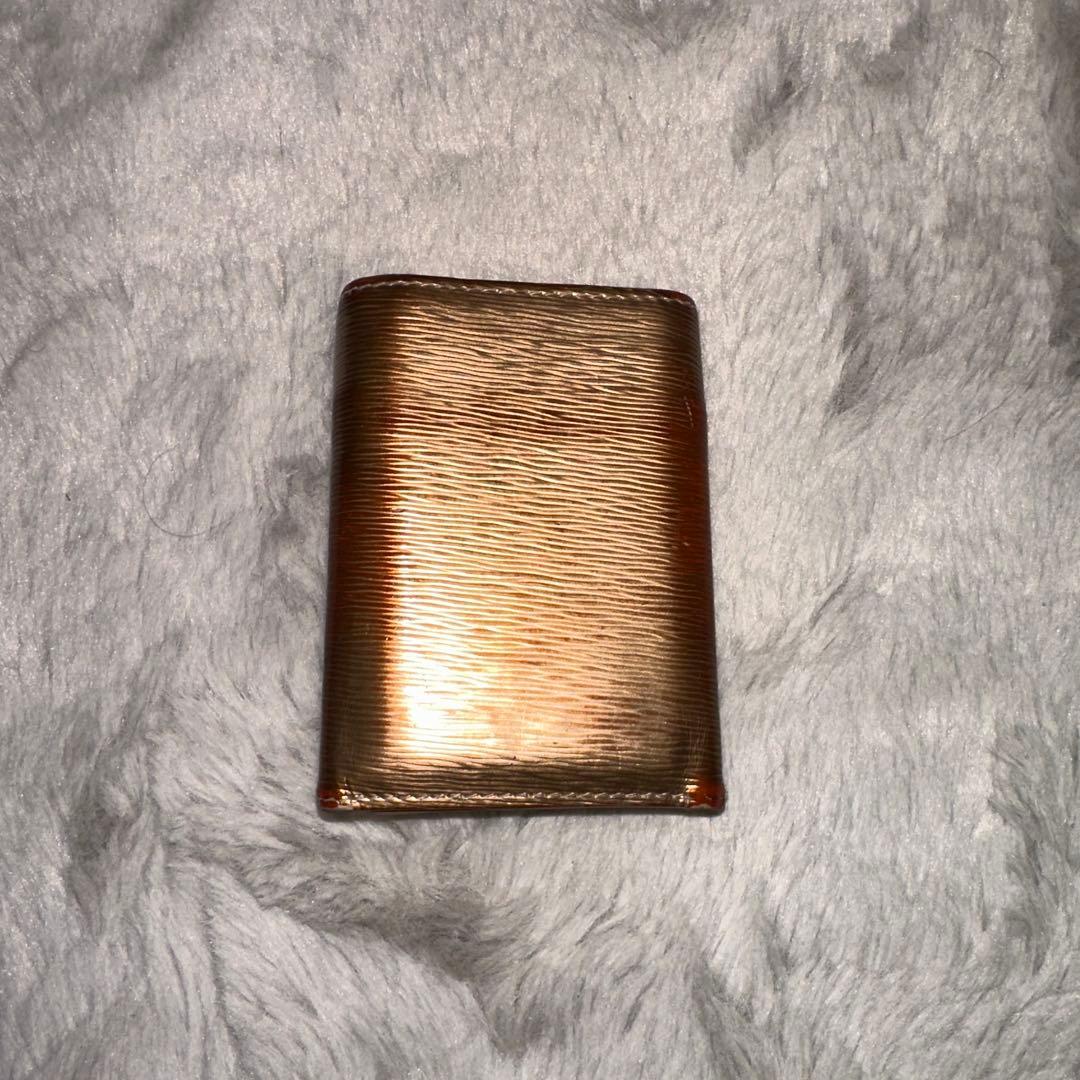 PRADA 三つ折り財布