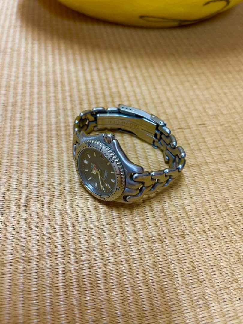 タグホイヤープロフェッショナル200m ステンレススチール クオーツ