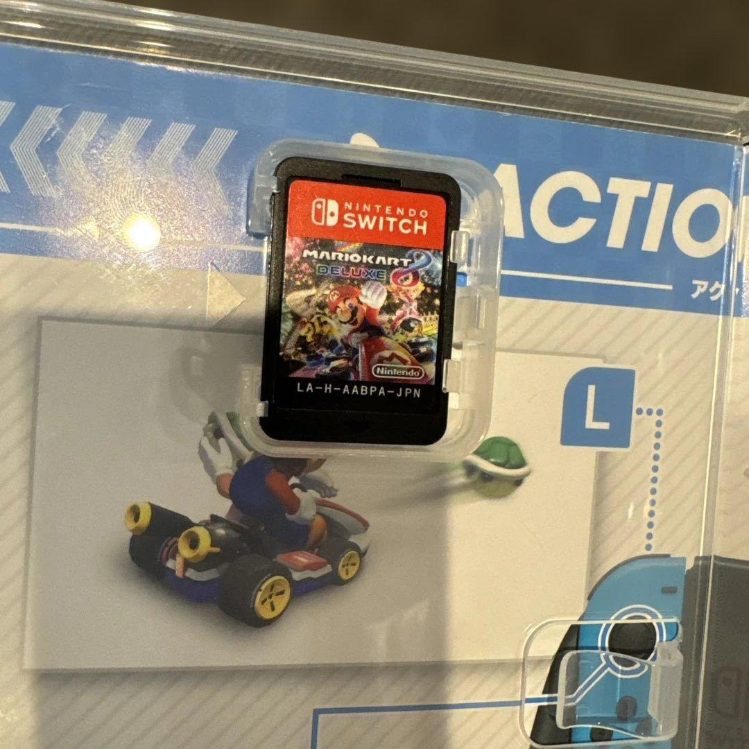 Switch ソフト　マリオカート8 星のカービィディスカバリー
