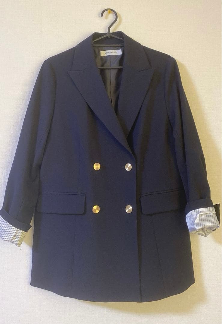 【美品】ナチュラルビューティーベーシック　紺ブレ　ダブルテーラードジャケット