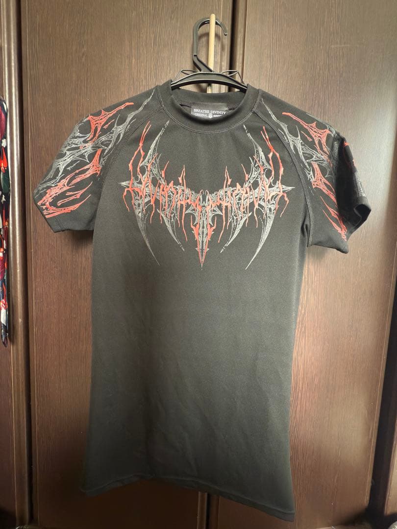 Breathe divinity コンプレッションt Lサイズ　タグ、袋付き