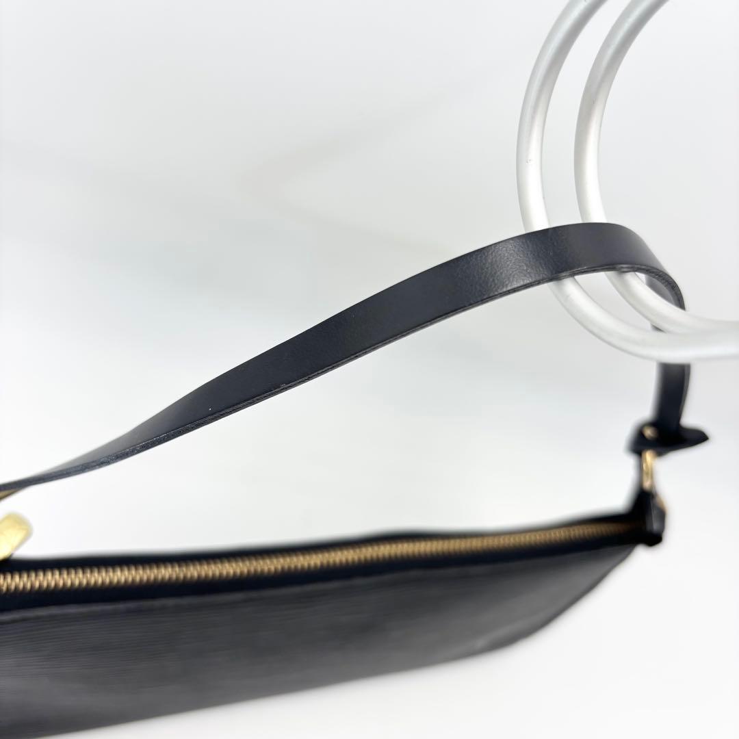 LOUIS VUITTON エピ　ポシェット　アクセサリーポーチ ノワール