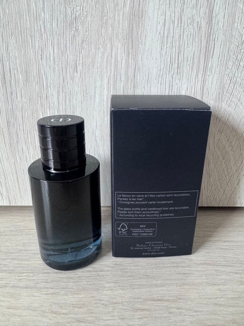 Dior Sauvage Parfum 箱付き