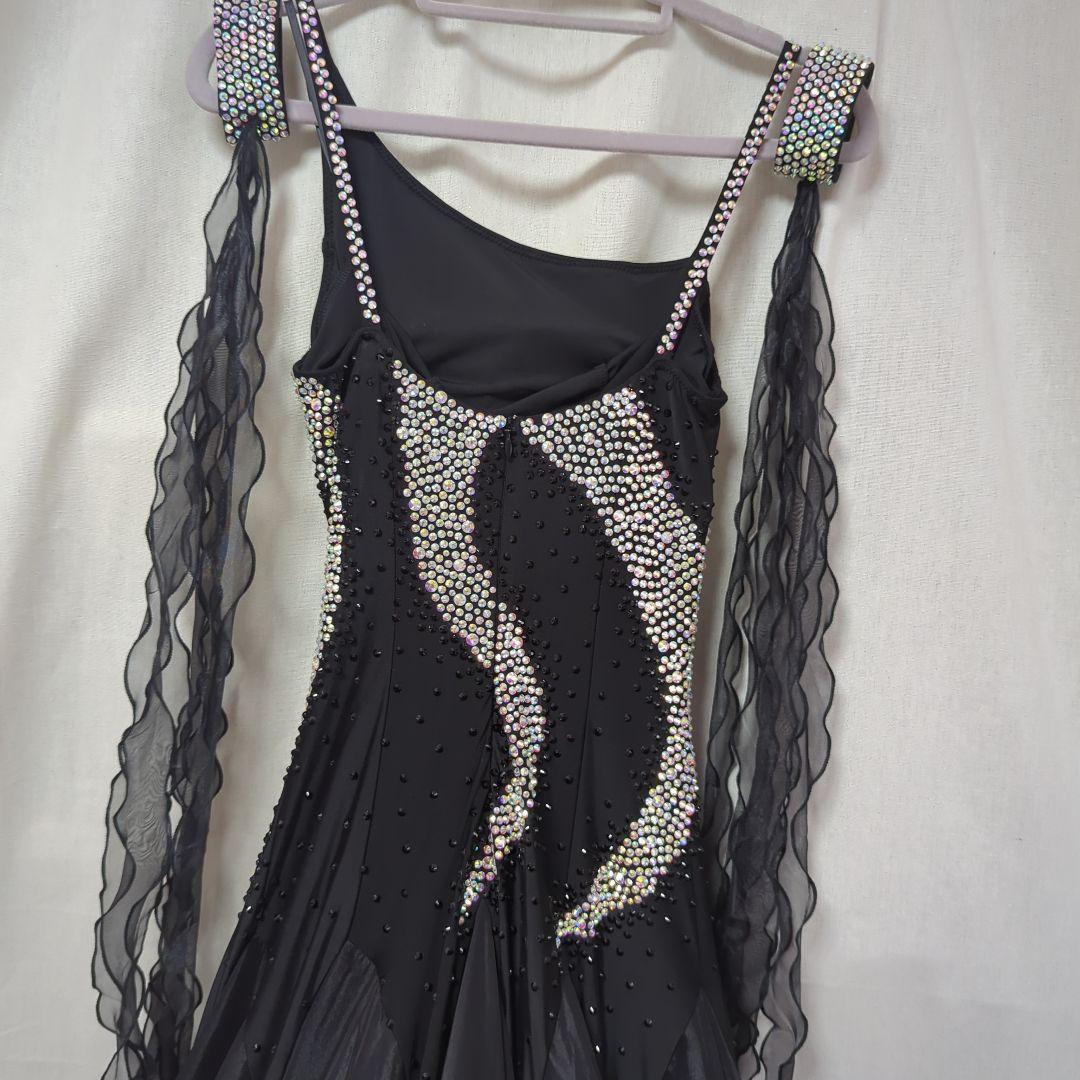 黒の社交ダンスドレス