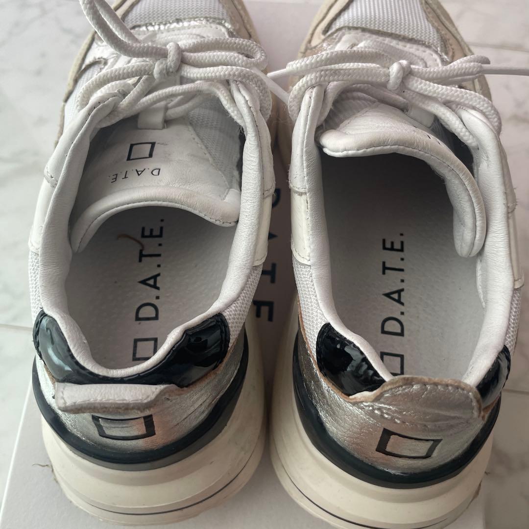 専用です。D.A.T.E. ホワイト/シルバー スニーカー 23.5