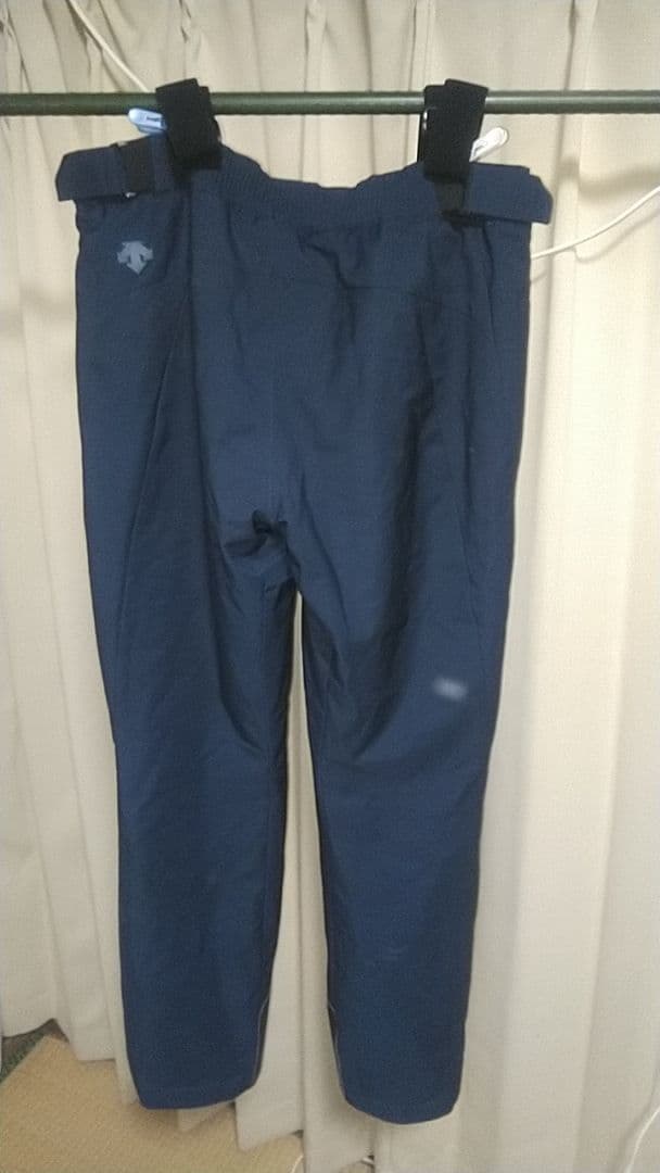 デサントの スキーパンツ サスペンダー付き　XO(3L相当)