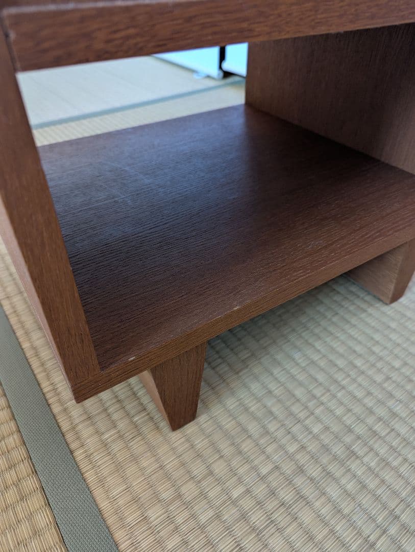 PAGナイトテーブル