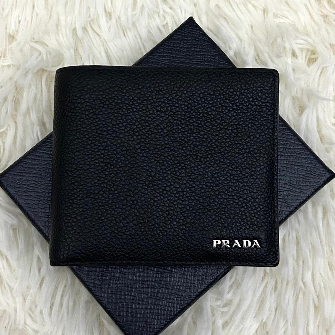 【未使用級】新型RFID PRADA シボ革 二つ折り財布