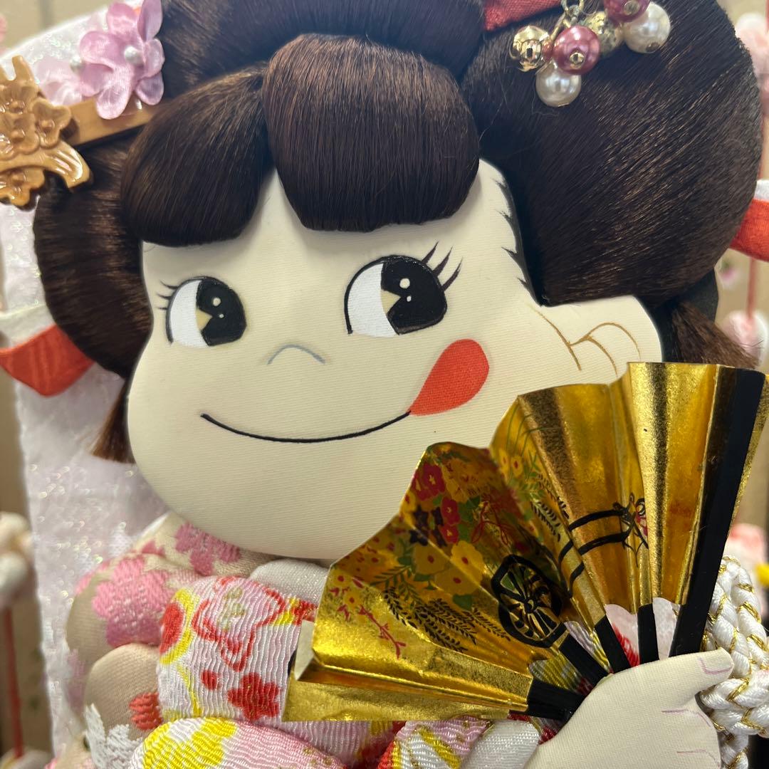 レアな吉徳大光作ペコちゃん羽子板