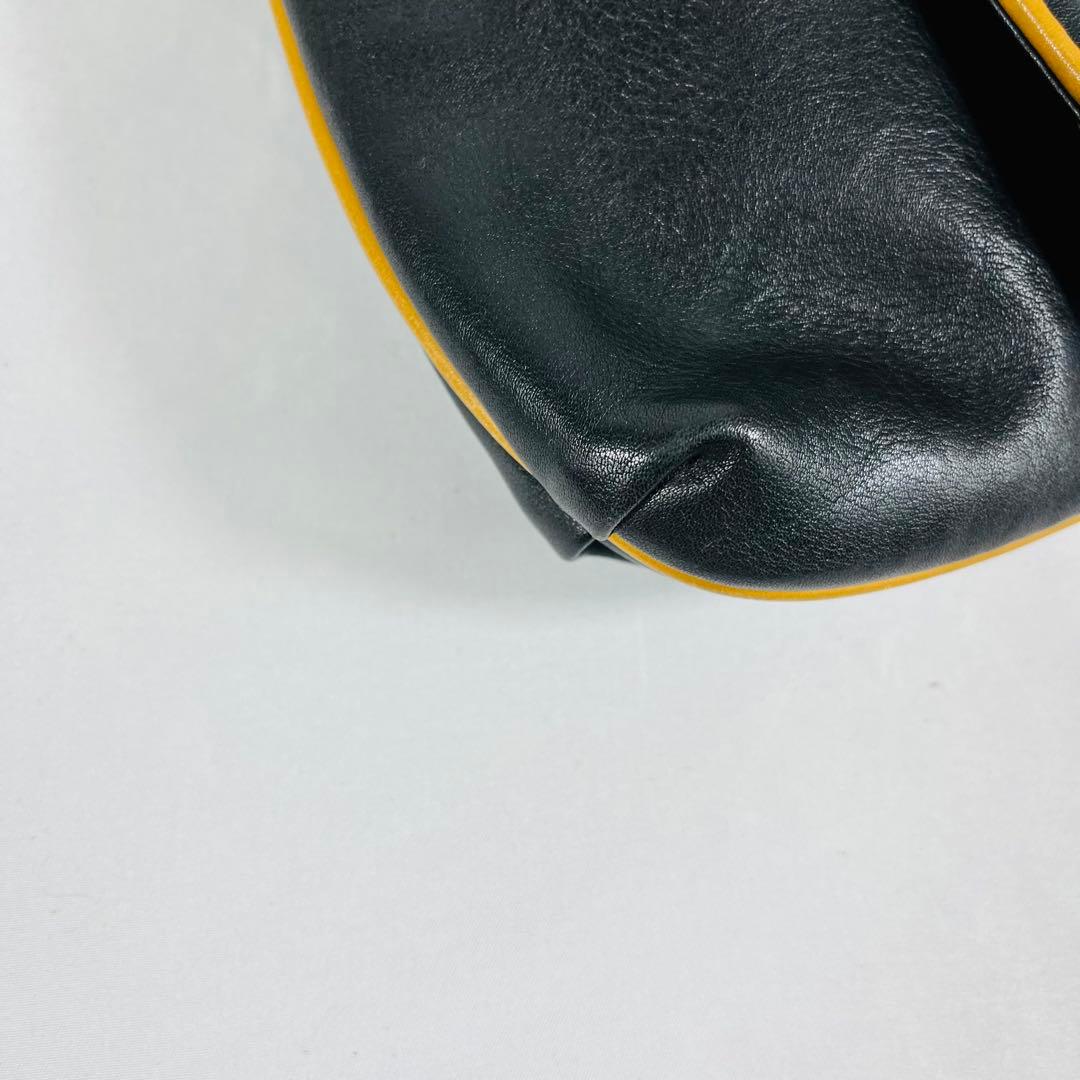 【人気】Celine セリーヌ　クラッチバッグ マカダム オールレザーブラック