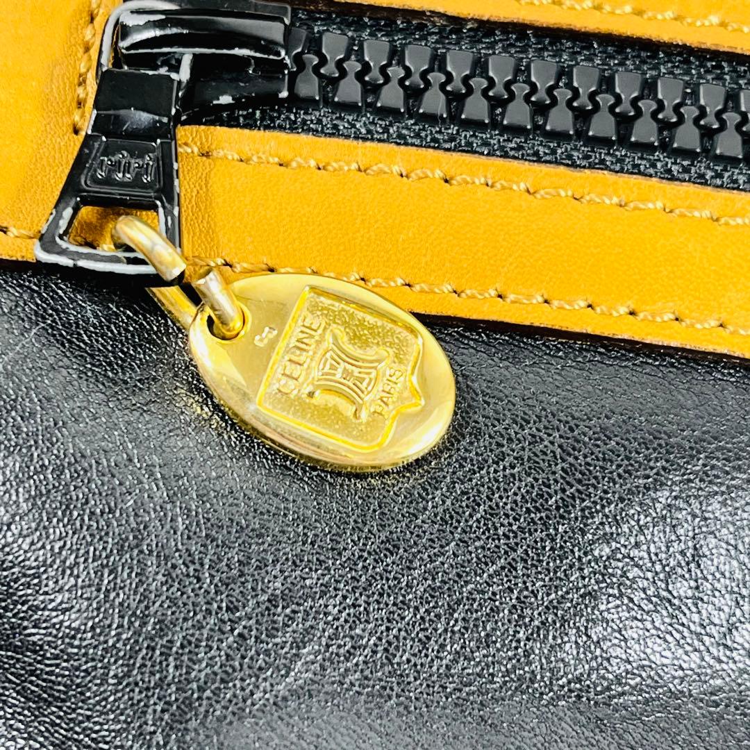 【人気】Celine セリーヌ　クラッチバッグ マカダム オールレザーブラック