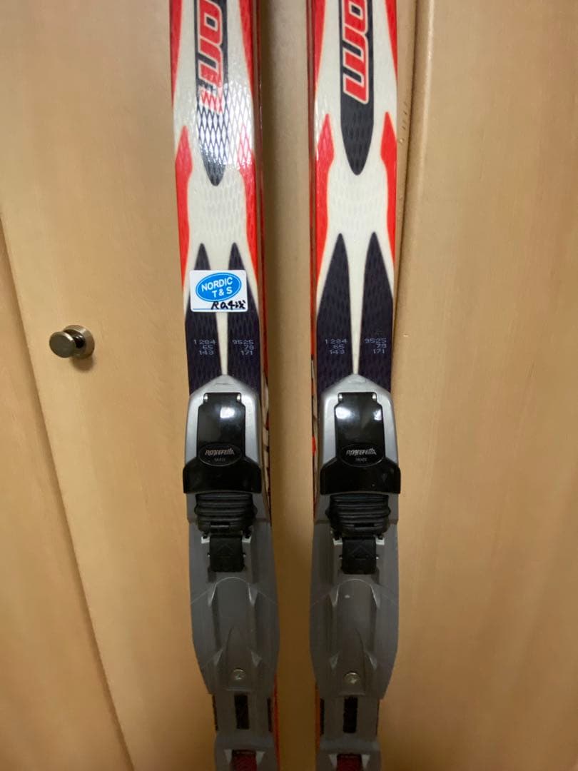 ラスト1台 ③ クロスカントリースキー atomicアトミック スケーティング用